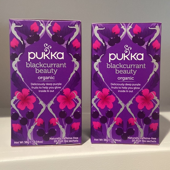 Pukka Herbal Teas - Blackcurrant beauty Organic Tea 2 Pack - Picture 1 of 5
